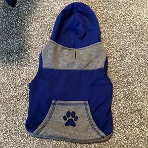 Blue dog sweatshirt